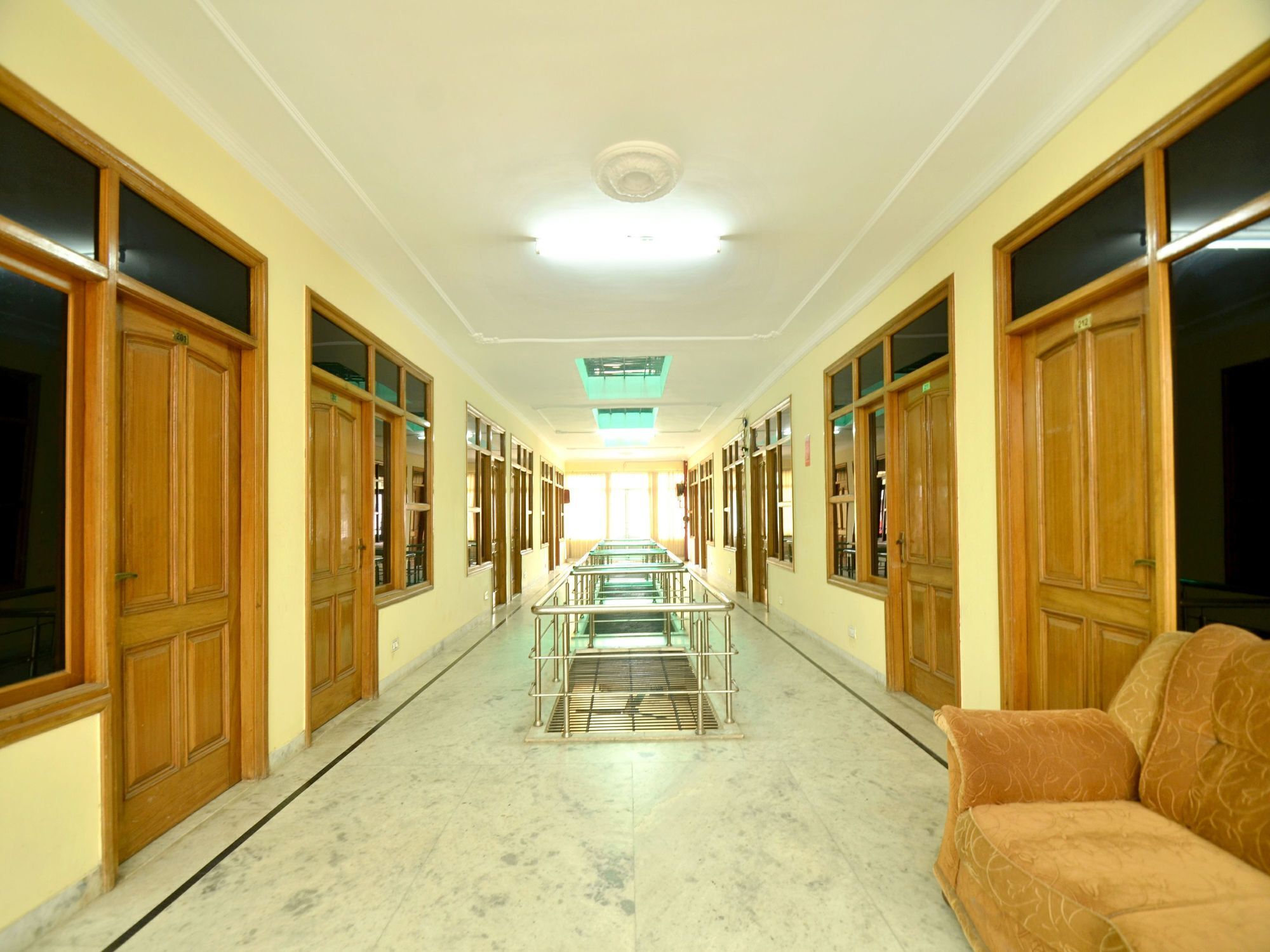 Oyo 6463 Hotel Dove Chandīgarh Eksteriør billede